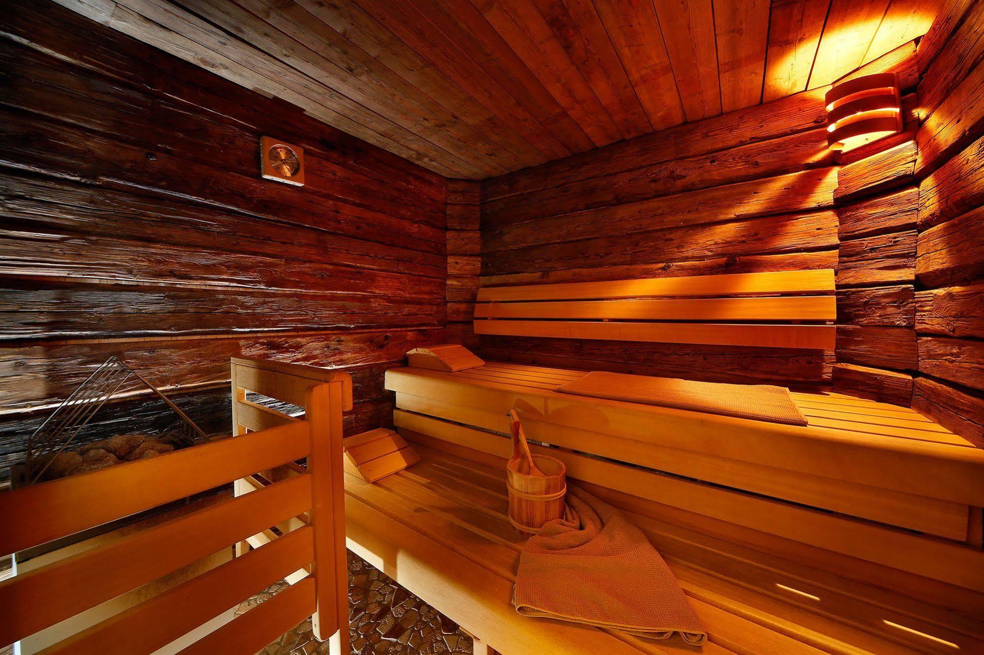 Himmlhof Hotel Sankt Anton am Arlberg Exterior photo